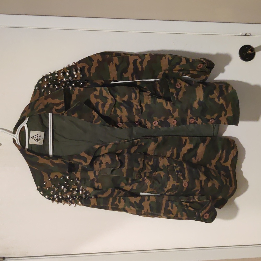 S UNIF camo studded jacket